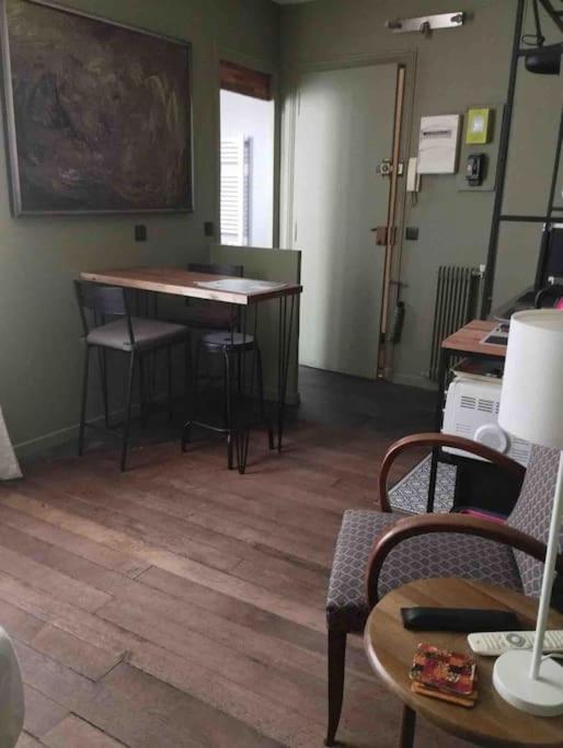 Cosy Nest In Montmartre Apartment Paris Ngoại thất bức ảnh