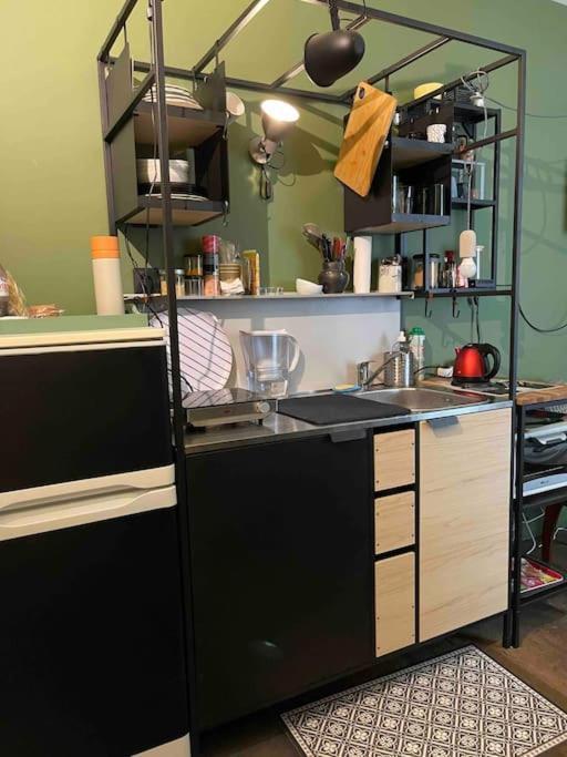 Cosy Nest In Montmartre Apartment Paris Ngoại thất bức ảnh